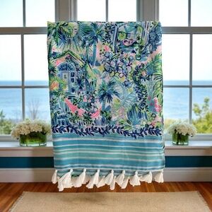 NWOT LILLY PULITZER Resort Engineered Scarf/ Wrap
